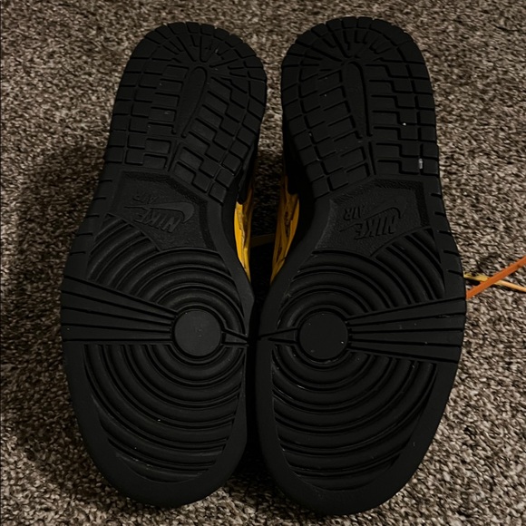 Off-White Yellow and Silver Sneakers - Picture 3 of 3